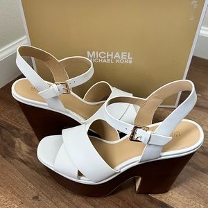 MICHAEL Michael Kors Divia Wedge Optic White 10M